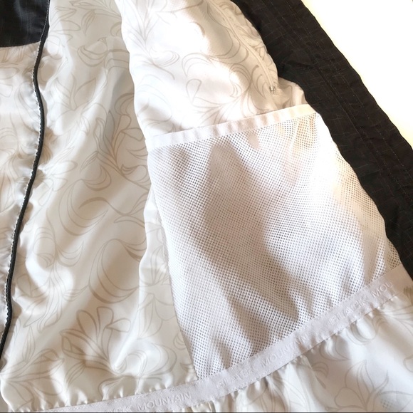 Black Mountain medium hybrid jacket - Picture 12 of 12